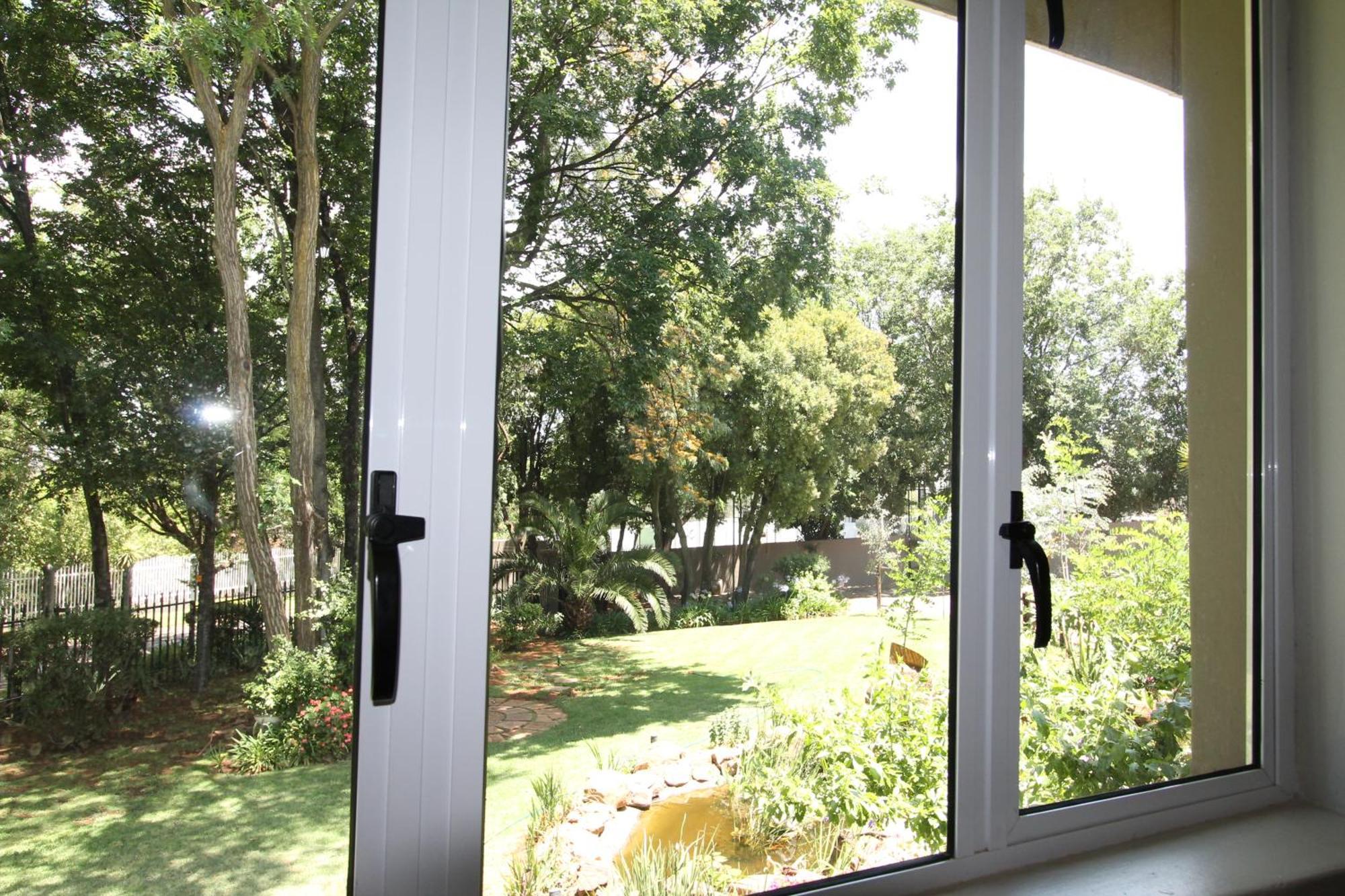Wild Tree Lodge Benoni Exterior photo